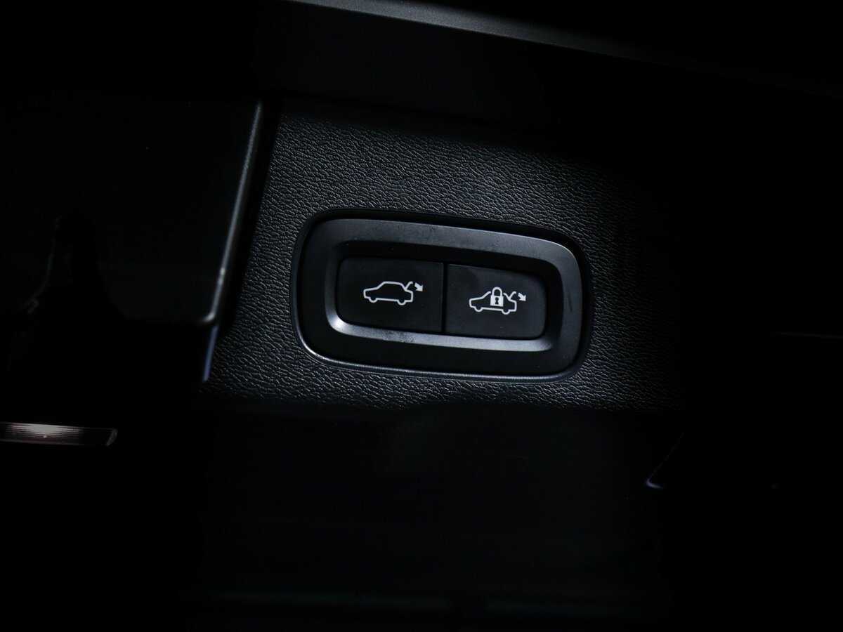 Volvo XC60 с пробегом — 2019 год. Фото: #14
