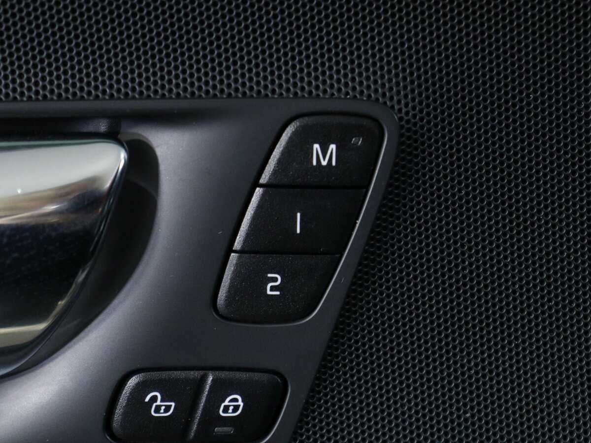 Volvo XC60 с пробегом — 2019 год. Фото: #16