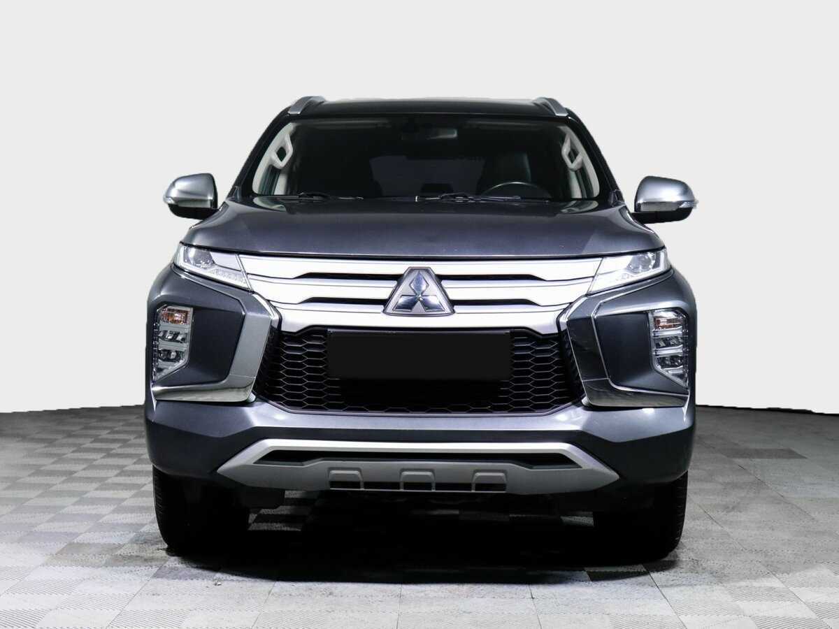 Mitsubishi Pajero Sport с пробегом — 2021 год. Фото: #1