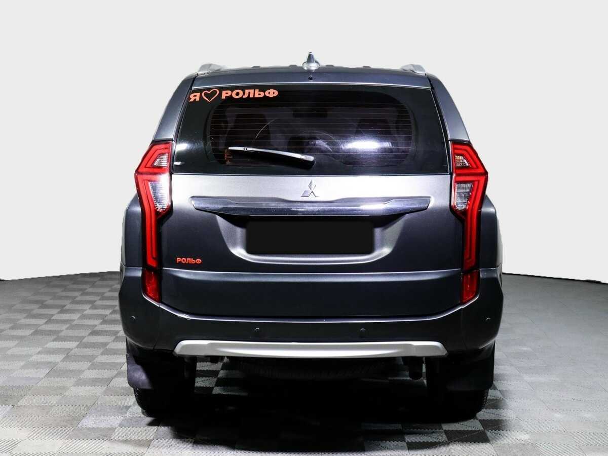 Mitsubishi Pajero Sport с пробегом — 2021 год. Фото: #5