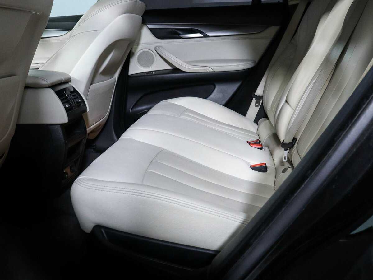 BMW X6 с пробегом — 2015 год. Фото: #9