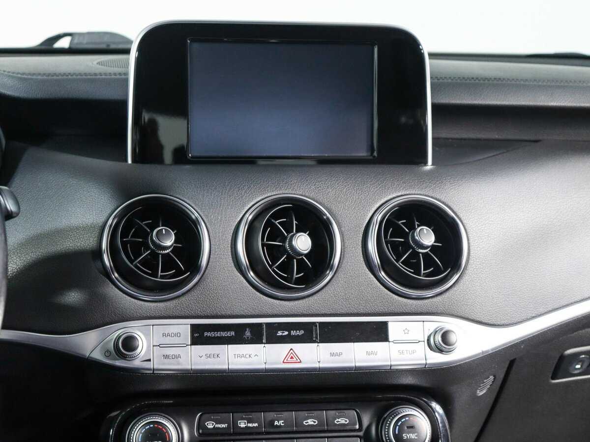 Kia Stinger с пробегом — 2018 год. Фото: #10