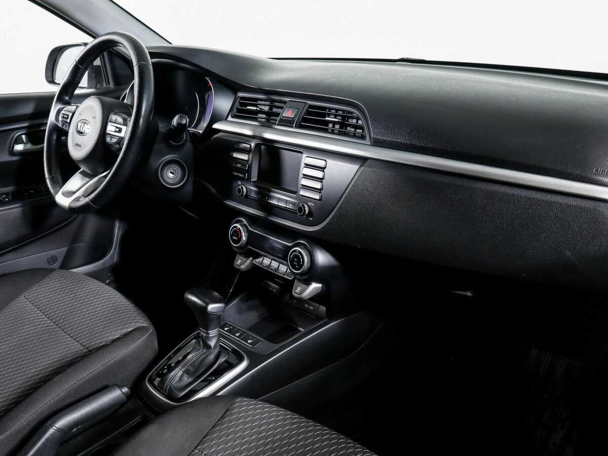 Kia Rio с пробегом — 2018 год. Фото: #4