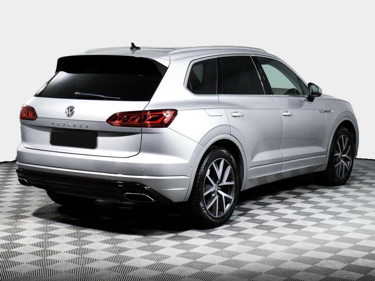 Volkswagen Touareg с пробегом — 2018 год. Фото: #4