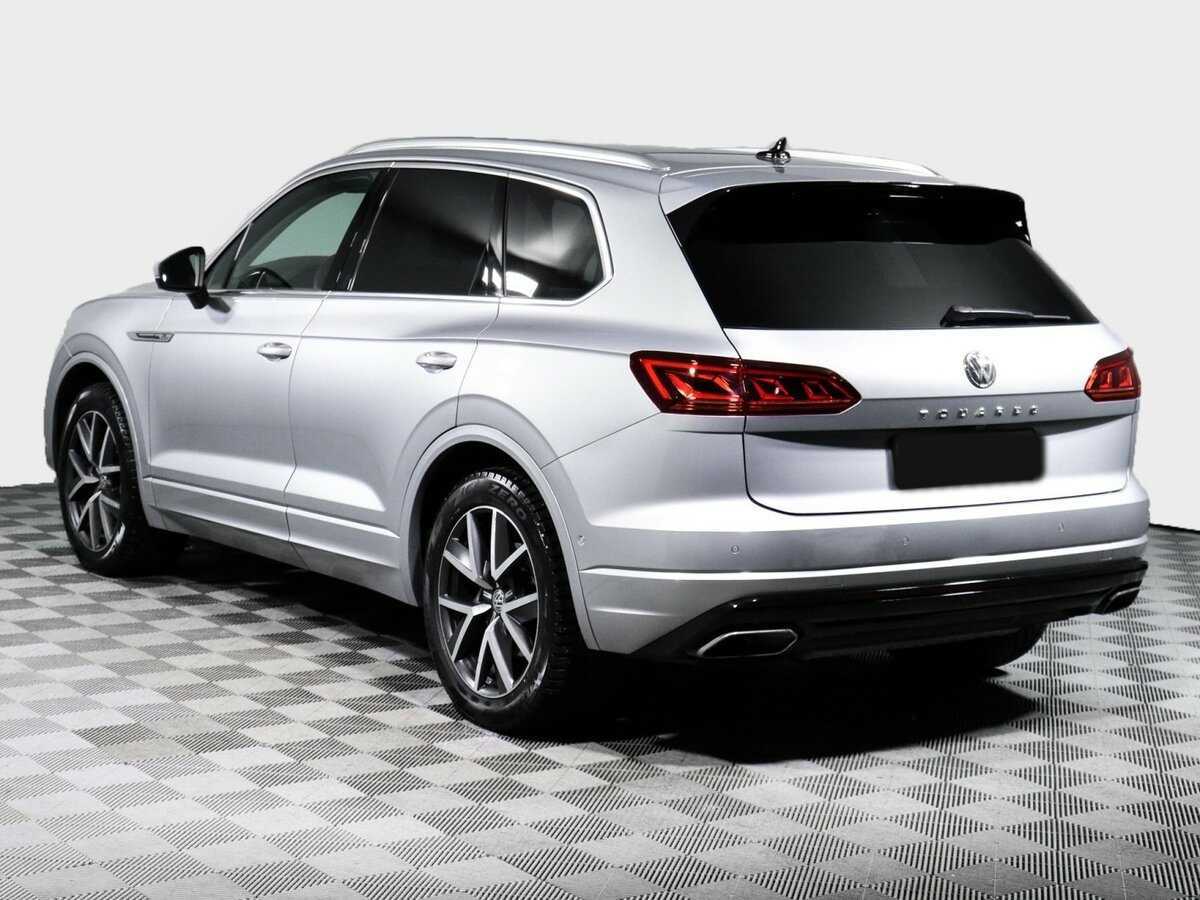 Volkswagen Touareg с пробегом — 2018 год. Фото: #6