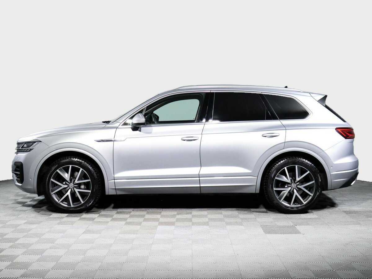 Volkswagen Touareg с пробегом — 2018 год. Фото: #7