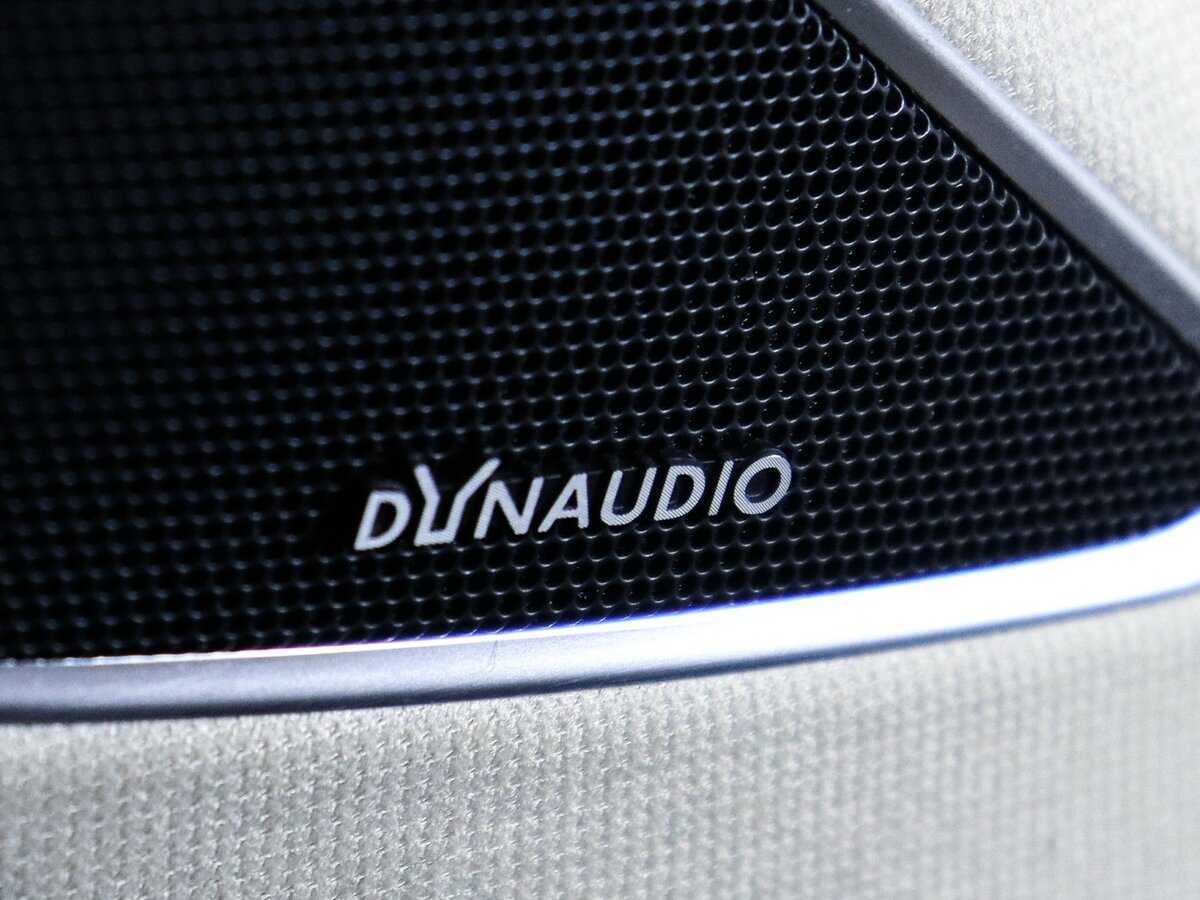 Volkswagen Touareg с пробегом — 2018 год. Фото: #30