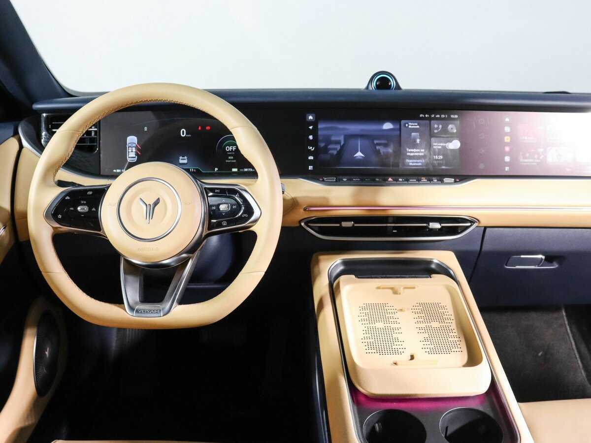 Voyah Free с пробегом — 2023 год. Фото: #6