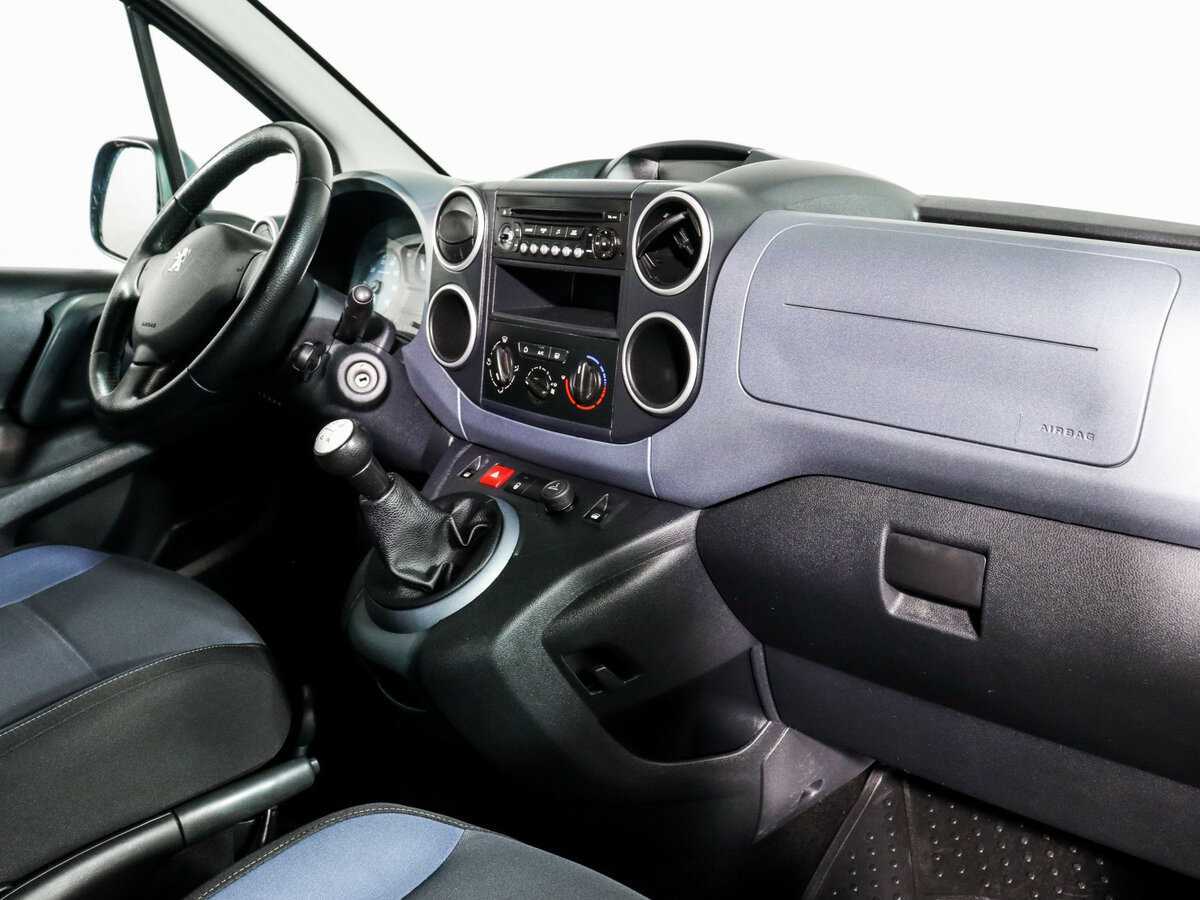 Peugeot Partner с пробегом — 2012 год. Фото: #5