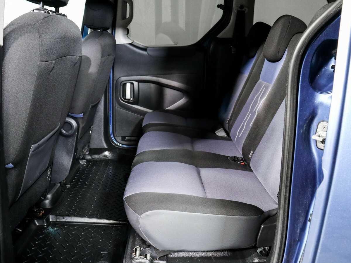 Peugeot Partner с пробегом — 2012 год. Фото: #6