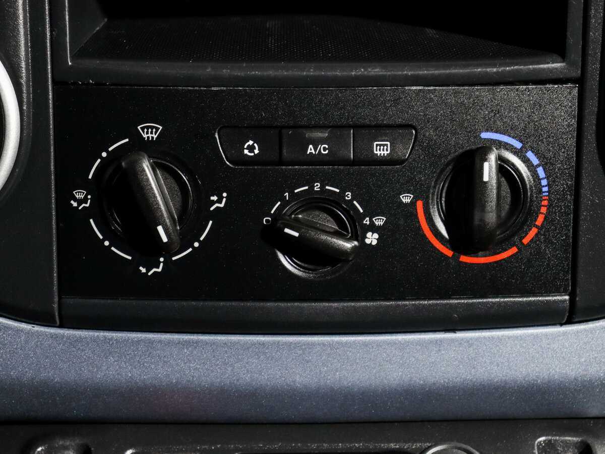 Peugeot Partner с пробегом — 2012 год. Фото: #15