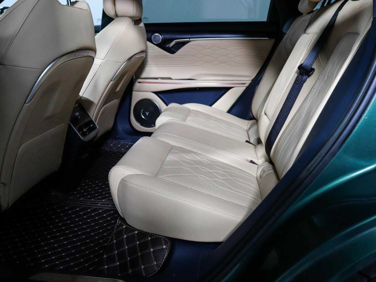 Voyah Free с пробегом — 2023 год. Фото: #6