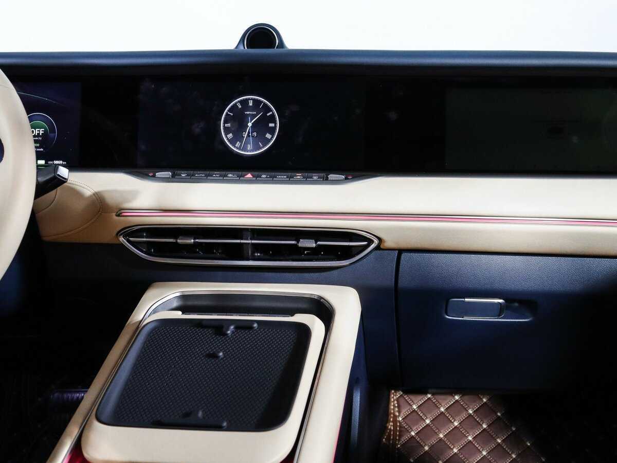 Voyah Free с пробегом — 2023 год. Фото: #9