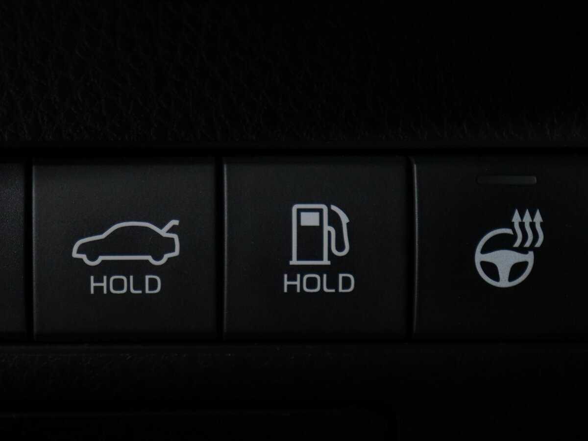 Toyota Camry с пробегом — 2021 год. Фото: #14