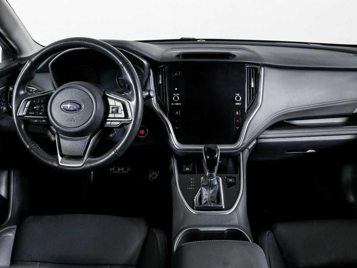 Subaru Outback с пробегом — 2021 год. Фото: #11