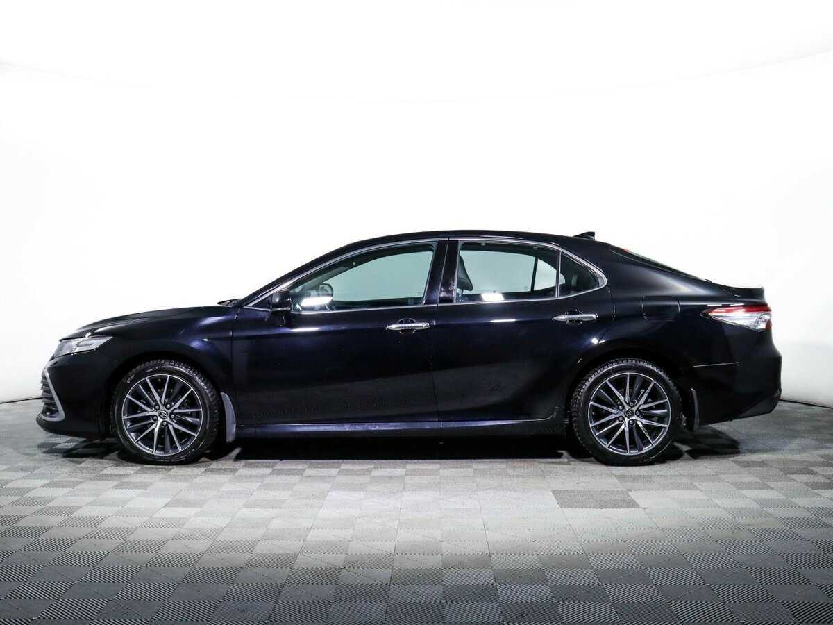 Toyota Camry с пробегом — 2021 год. Фото: #4