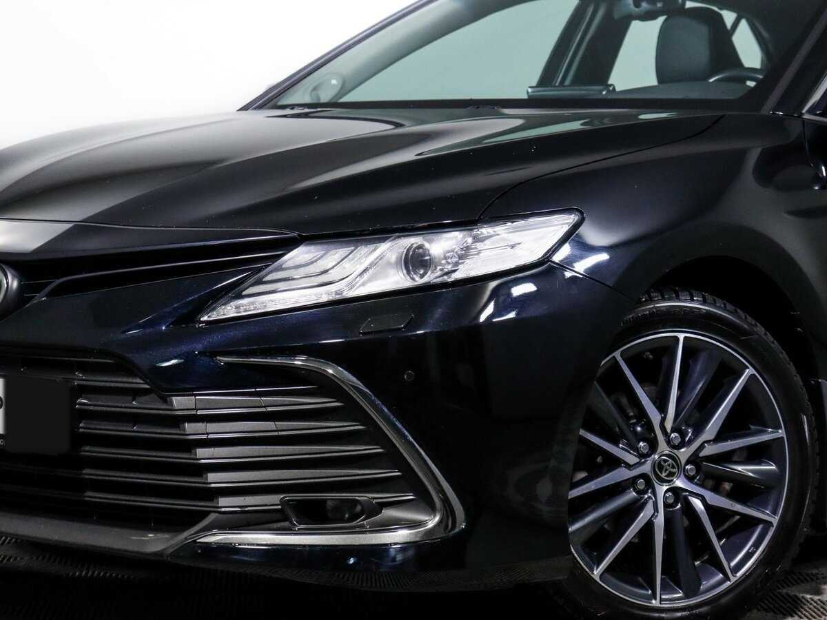 Toyota Camry с пробегом — 2021 год. Фото: #13