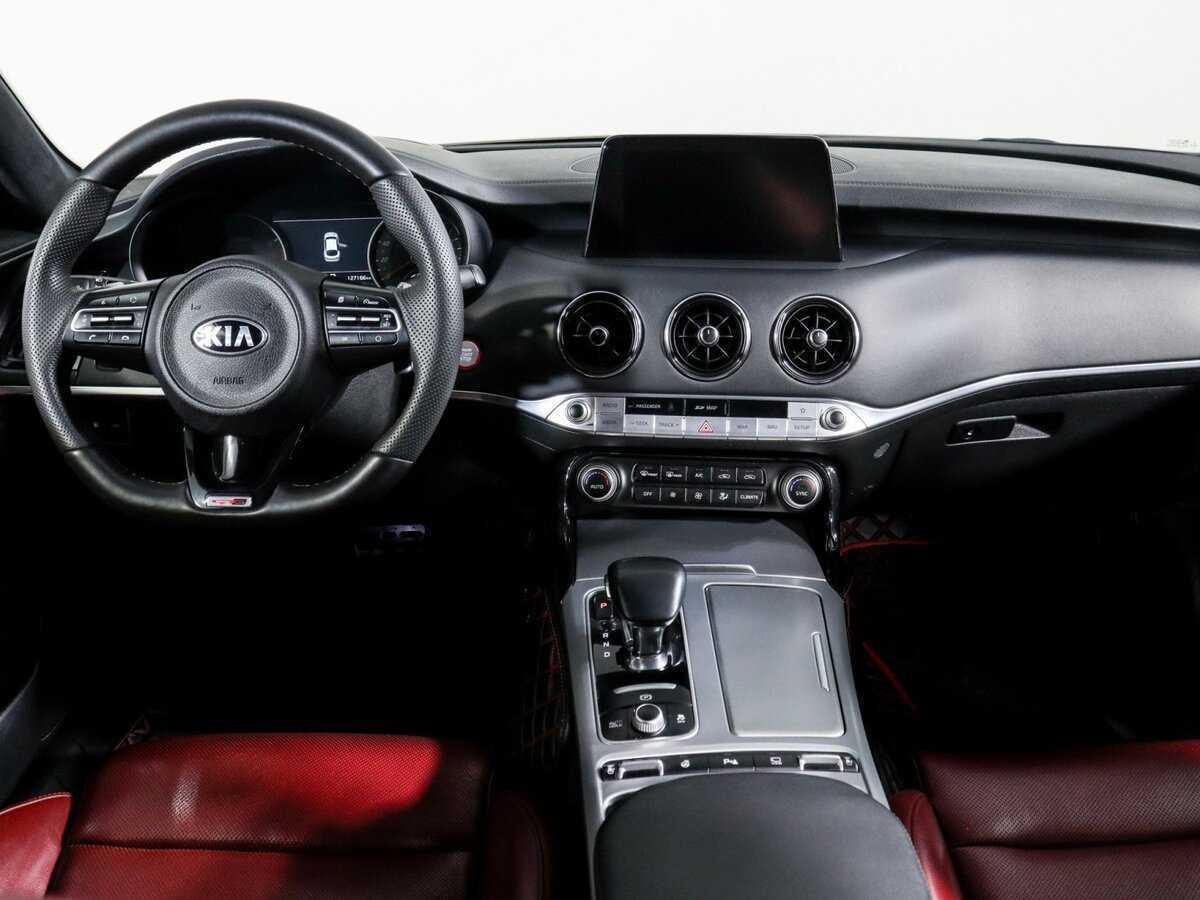 Kia Stinger с пробегом — 2020 год. Фото: #11