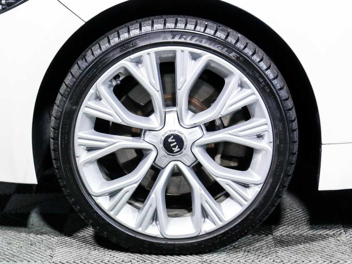 Kia Stinger с пробегом — 2020 год. Фото: #19