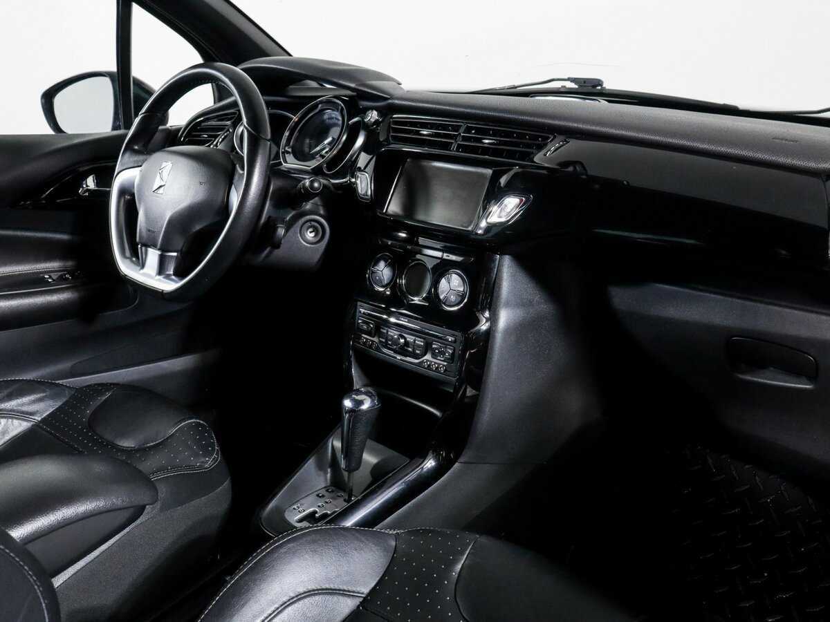 Citroen DS3 с пробегом — 2010 год. Фото: #8