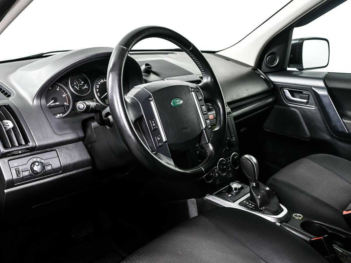 Land Rover Freelander с пробегом — 2011 год. Фото: #11