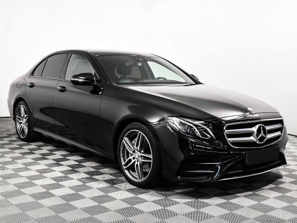 Mercedes-Benz E-Класс с пробегом — 2017 год. Фото: #2