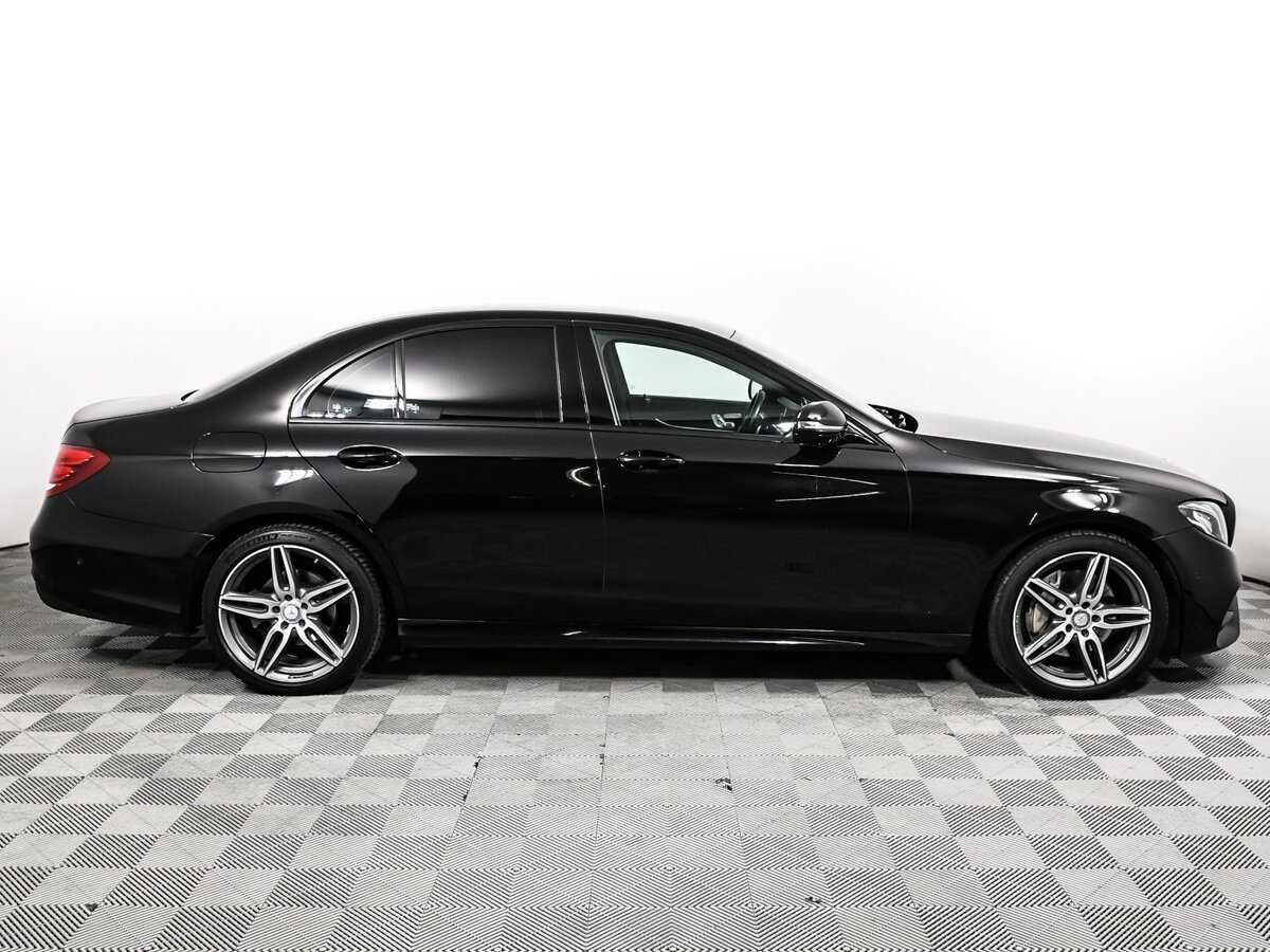 Mercedes-Benz E-Класс с пробегом — 2017 год. Фото: #3