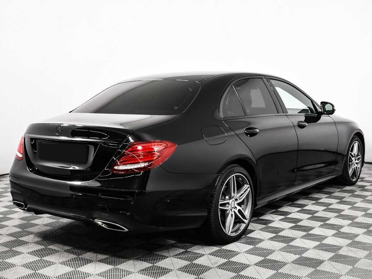 Mercedes-Benz E-Класс с пробегом — 2017 год. Фото: #4