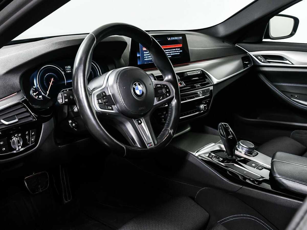 BMW 5 серии с пробегом — 2017 год. Фото: #11