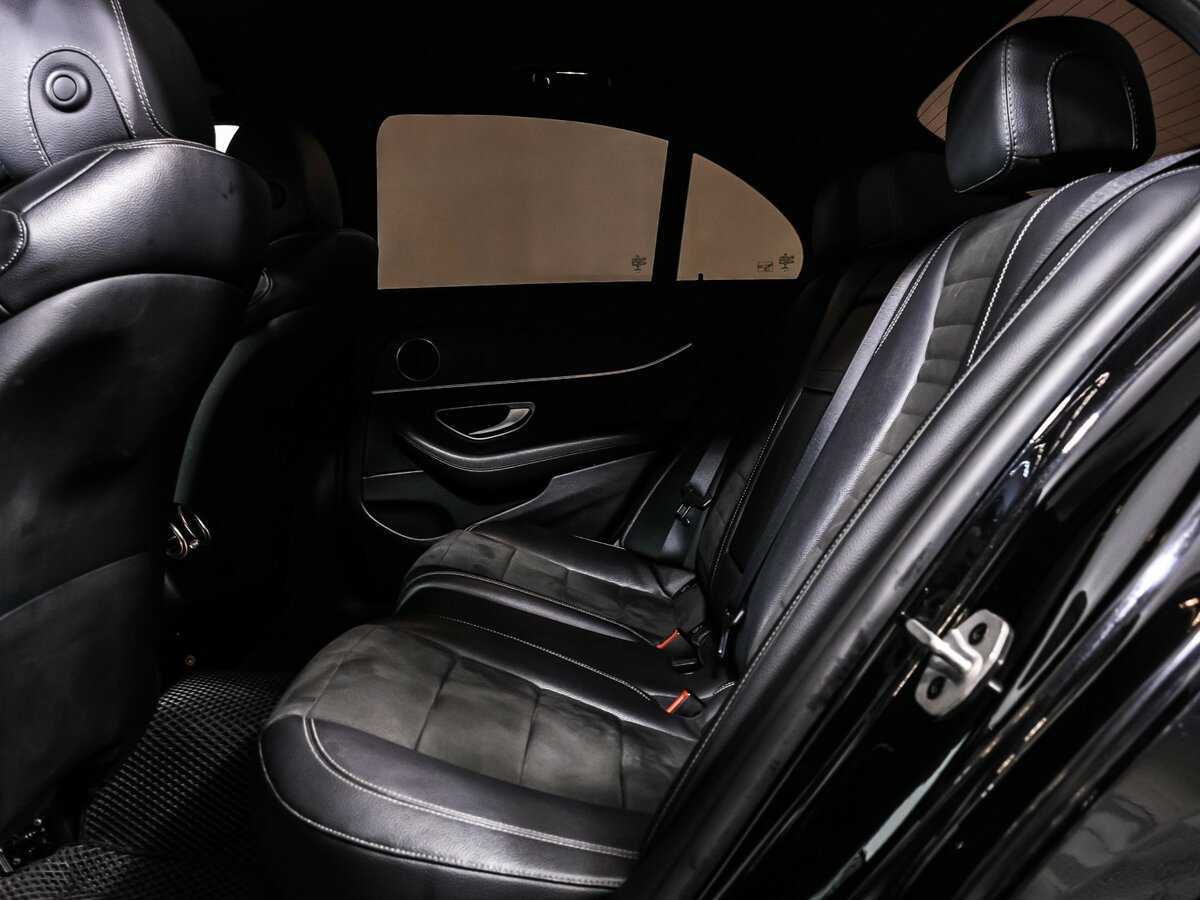 Mercedes-Benz E-Класс с пробегом — 2020 год. Фото: #12