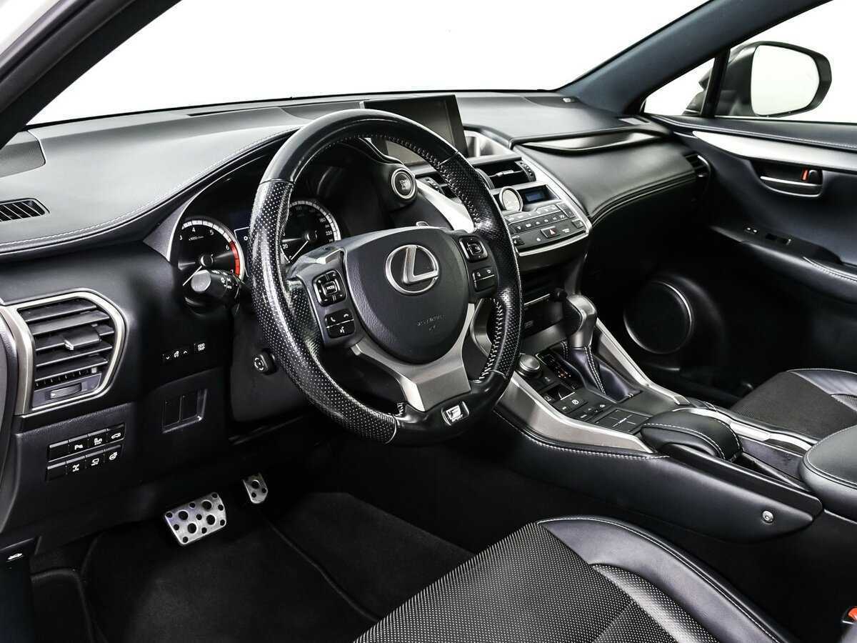 Lexus NX с пробегом — 2016 год. Фото: #11