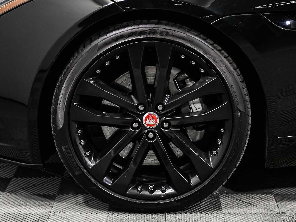 Jaguar F-Type с пробегом — 2018 год. Фото: #11