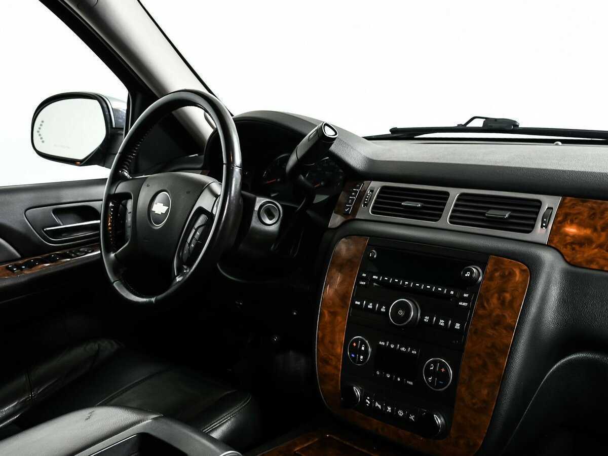 Chevrolet Tahoe с пробегом — 2008 год. Фото: #8