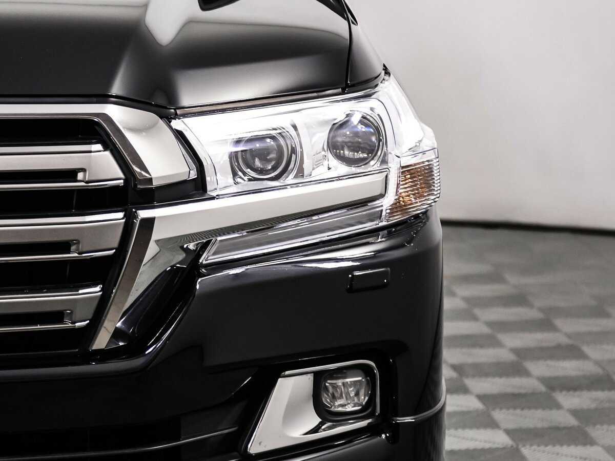 Toyota Land Cruiser с пробегом — 2017 год. Фото: #14