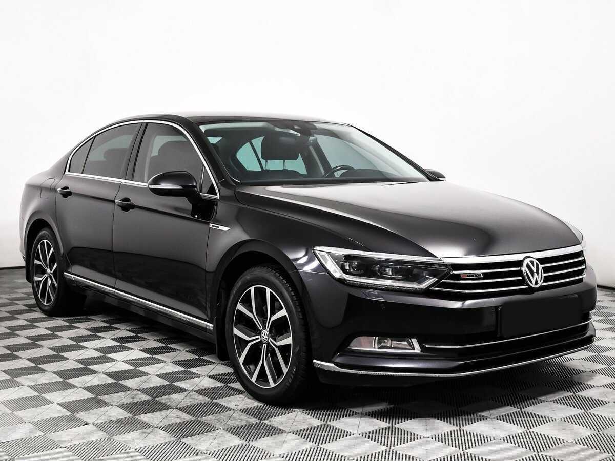 Volkswagen Passat с пробегом — 2018 год. Фото: #2