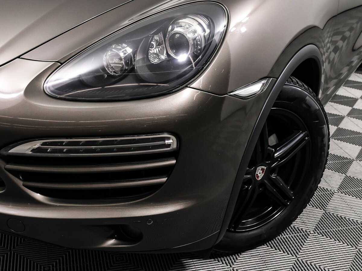 Porsche Cayenne с пробегом — 2012 год. Фото: #15