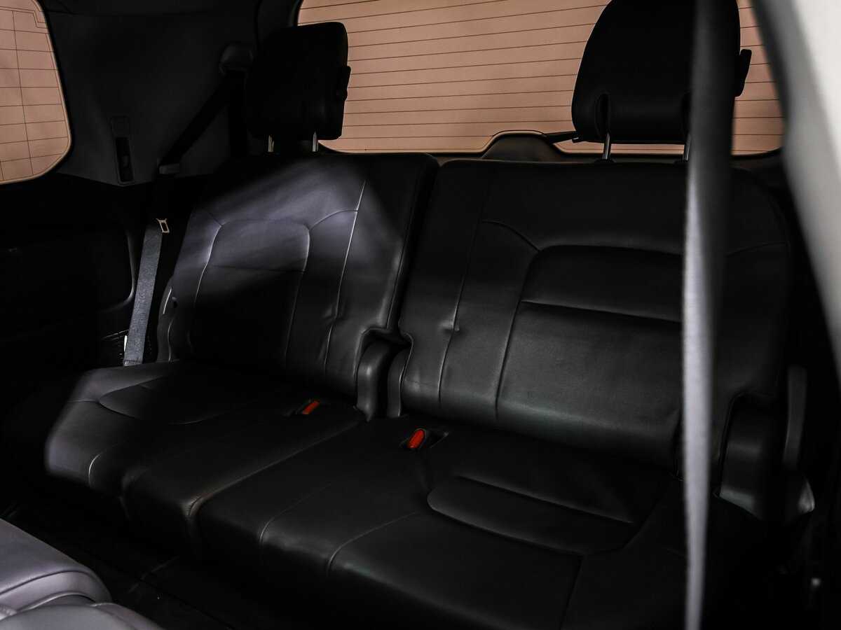 Toyota Land Cruiser с пробегом — 2010 год. Фото: #14