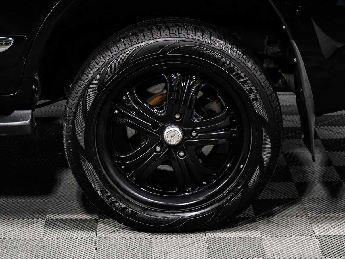 Toyota Land Cruiser с пробегом — 2010 год. Фото: #15