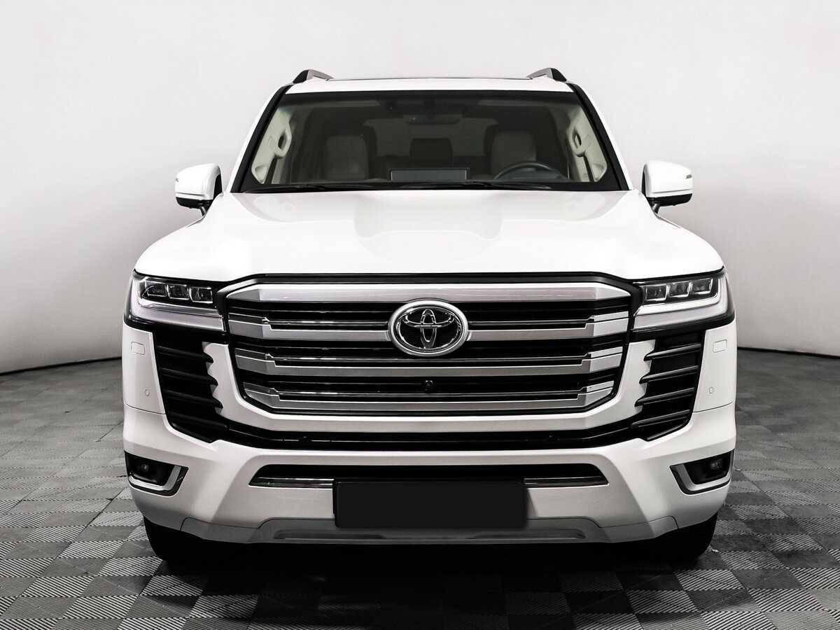 Toyota Land Cruiser с пробегом — 2022 год. Фото: #1