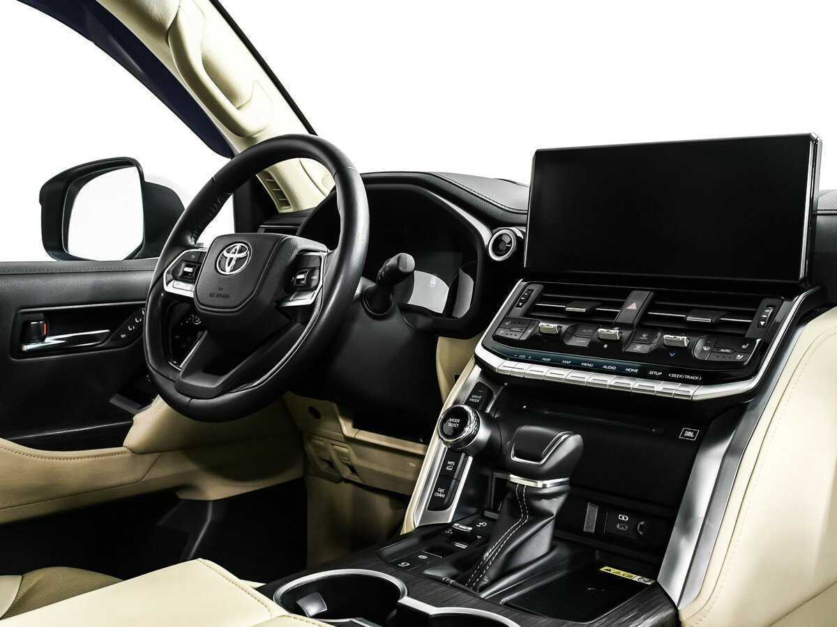 Toyota Land Cruiser с пробегом — 2022 год. Фото: #8