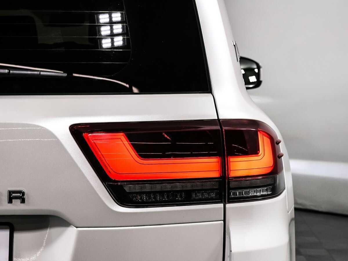 Toyota Land Cruiser с пробегом — 2022 год. Фото: #19