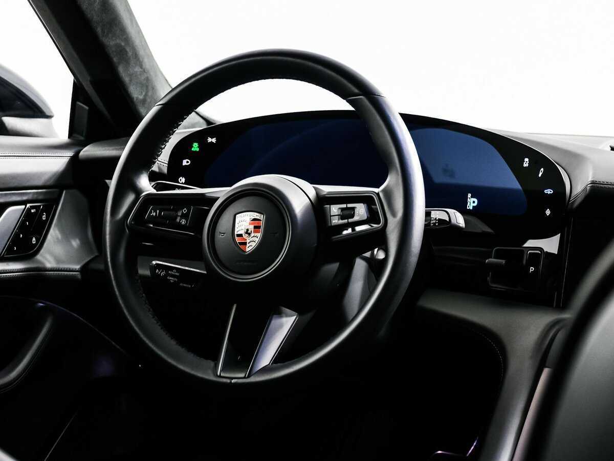 Porsche Taycan с пробегом — 2020 год. Фото: #11