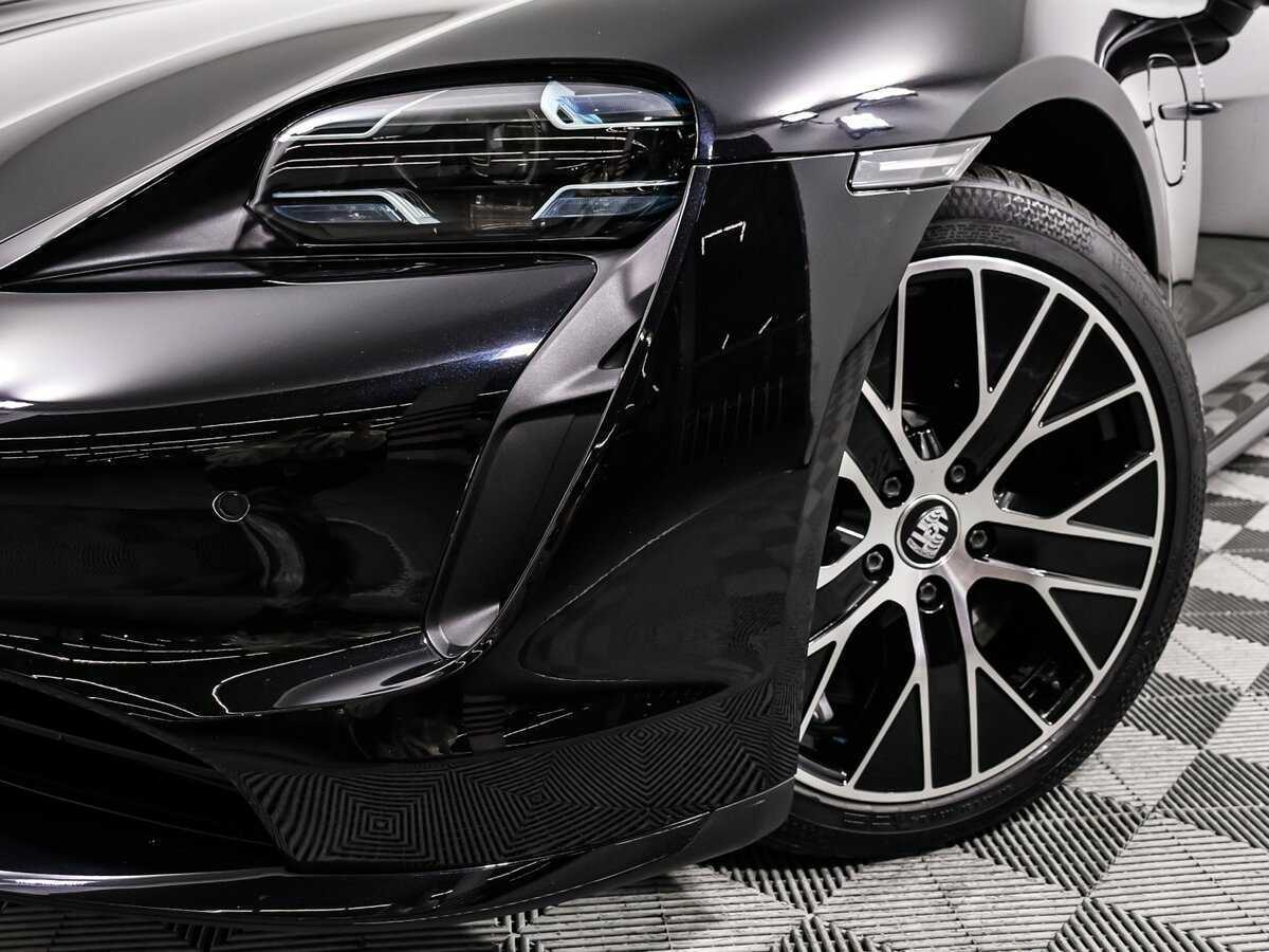 Porsche Taycan с пробегом — 2020 год. Фото: #17