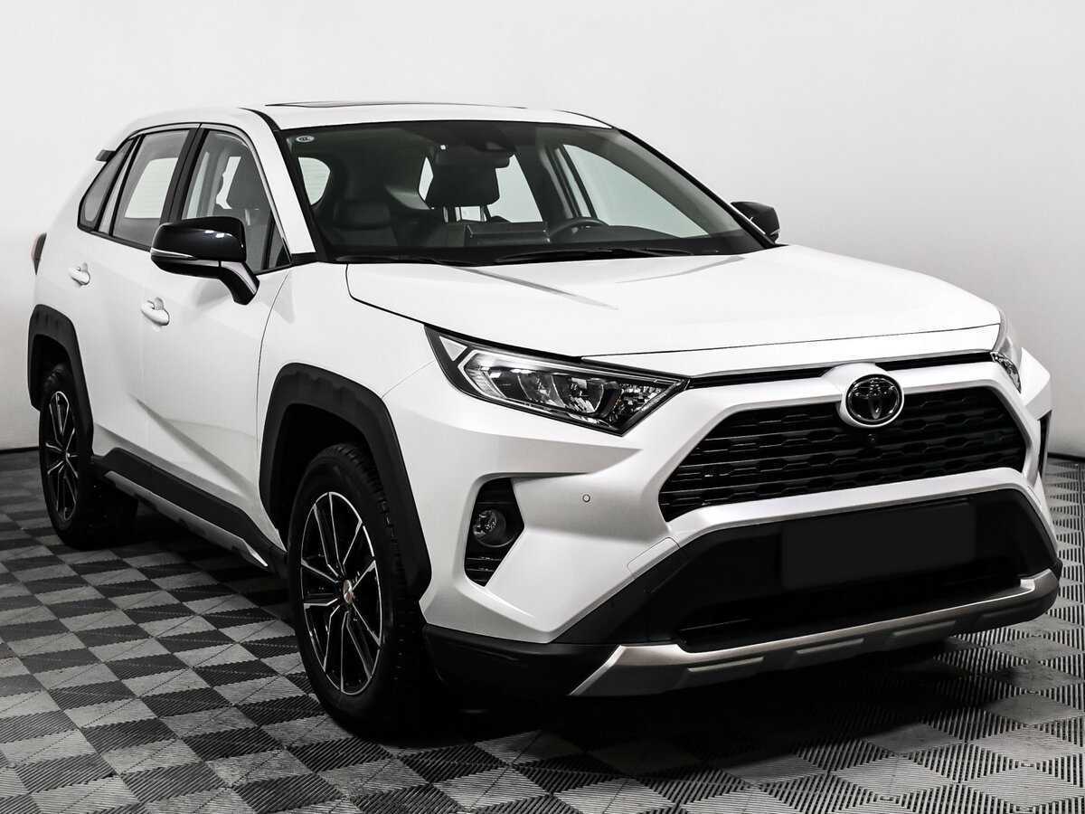 Toyota RAV4 с пробегом — 2023 год. Фото: #2