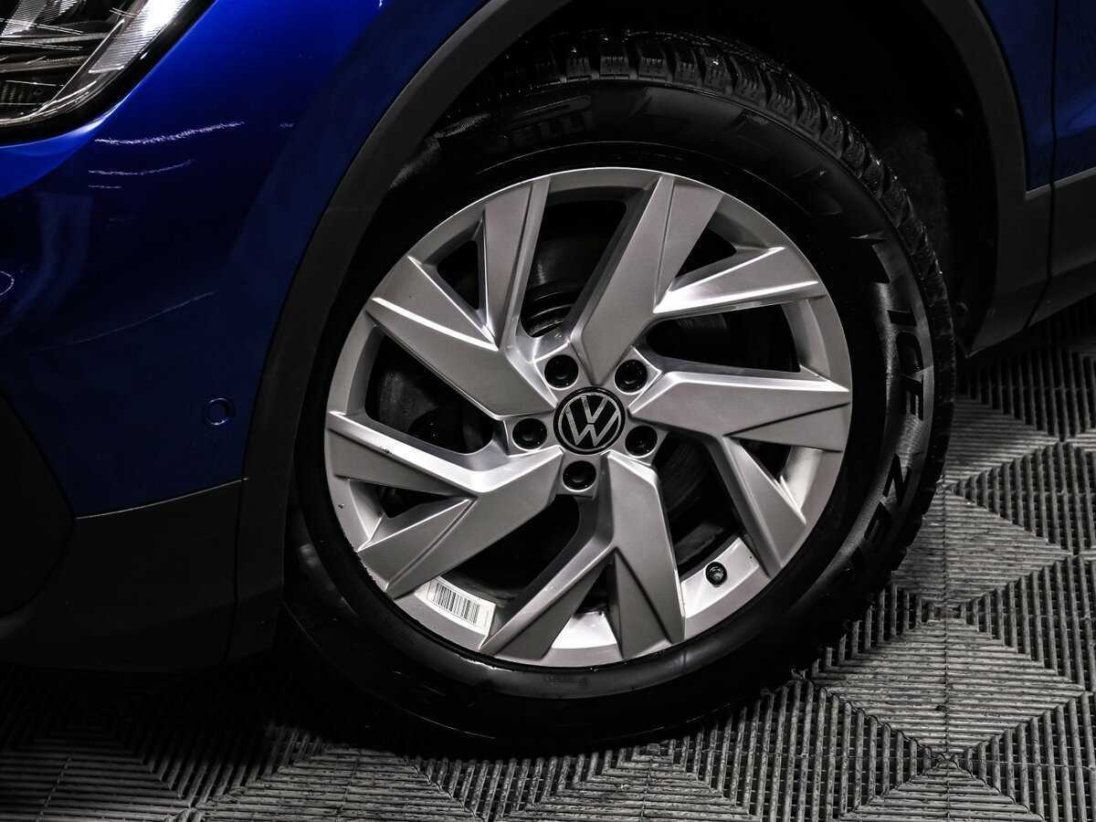 Volkswagen Tiguan с пробегом — 2021 год. Фото: #12