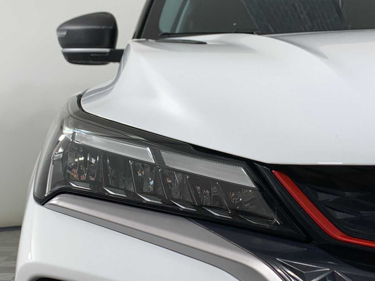 Geely Coolray с пробегом — 2023 год. Фото: #9