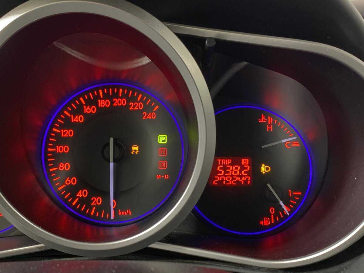 Mazda CX-7 с пробегом — 2011 год. Фото: #14