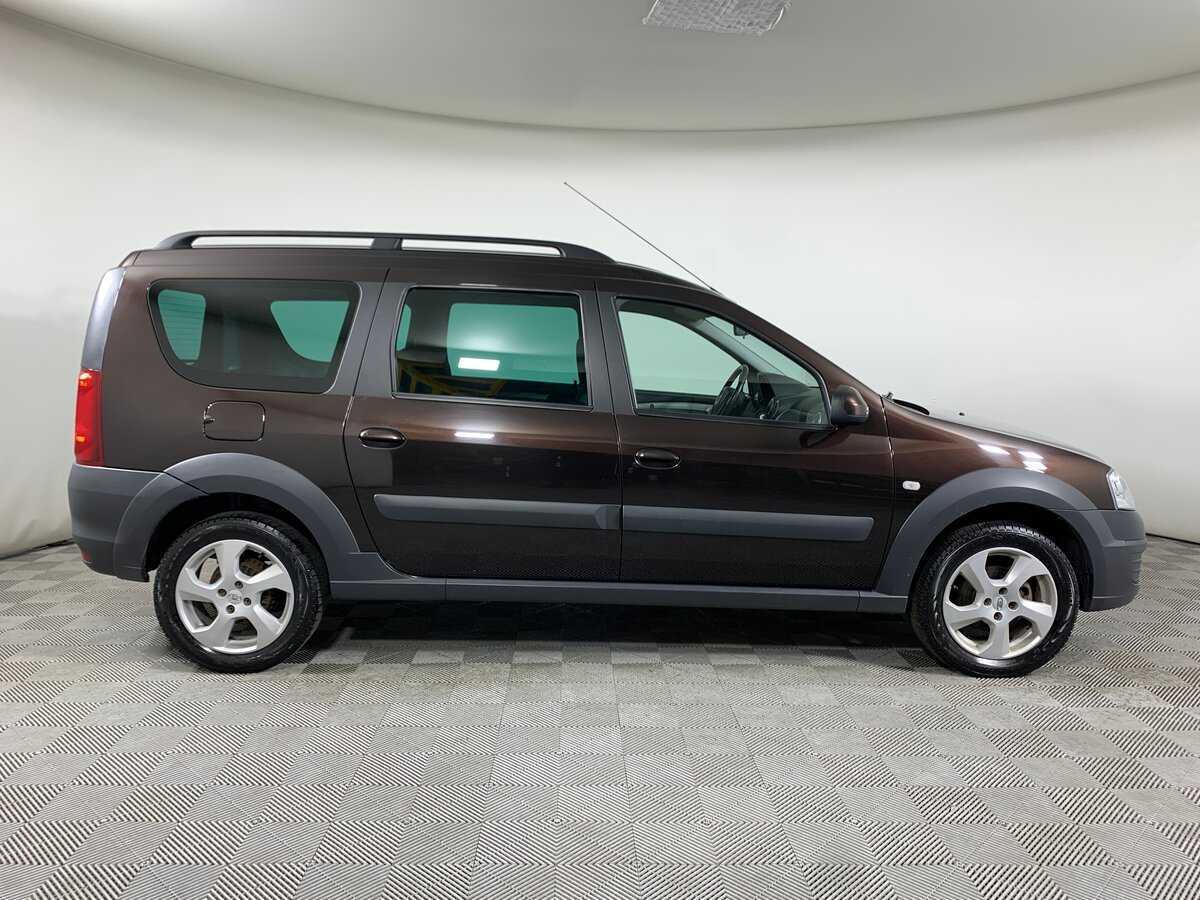 Lada (ВАЗ) Largus с пробегом — 2020 год. Фото: #3