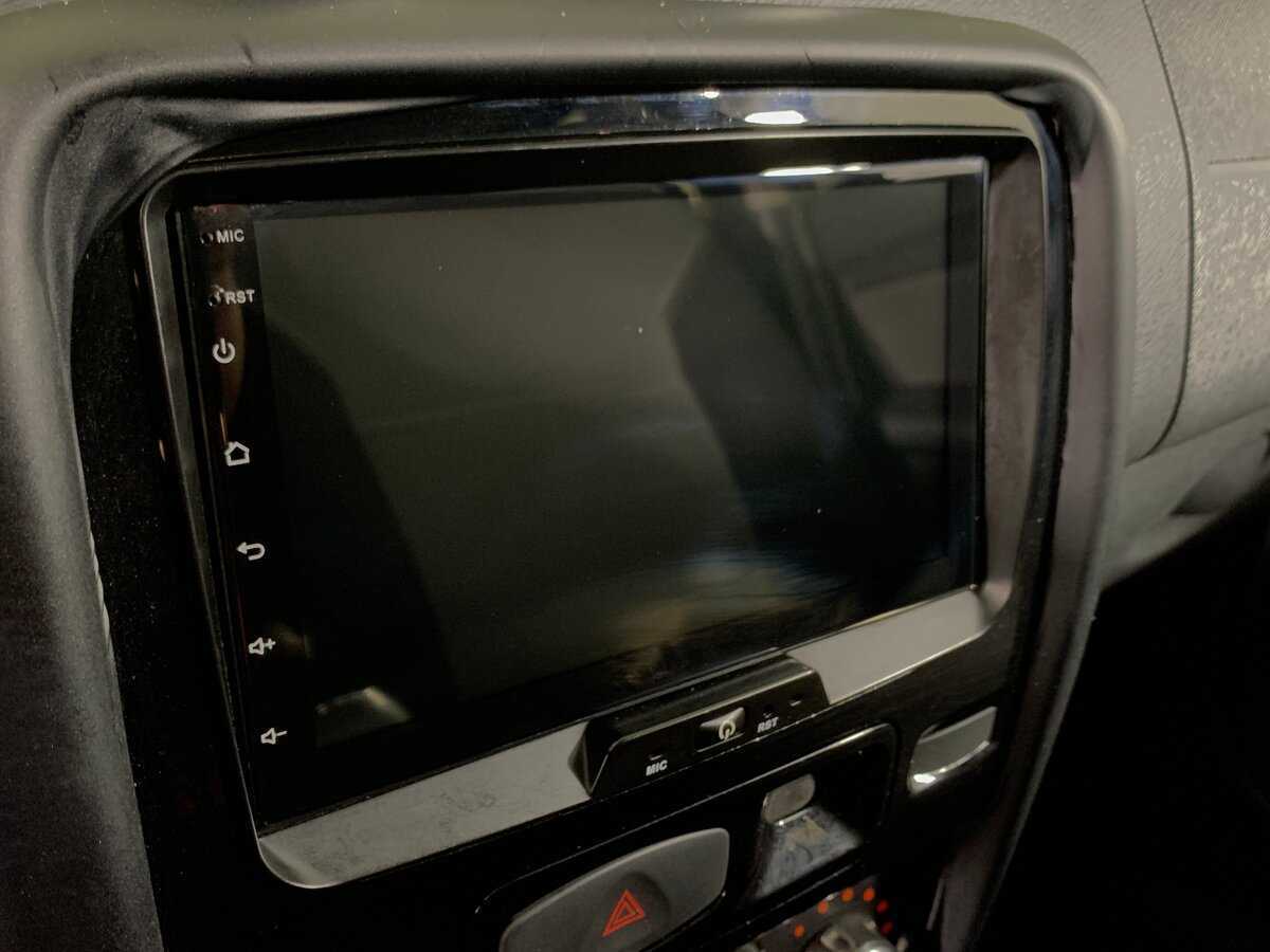 Renault Duster с пробегом — 2012 год. Фото: #15