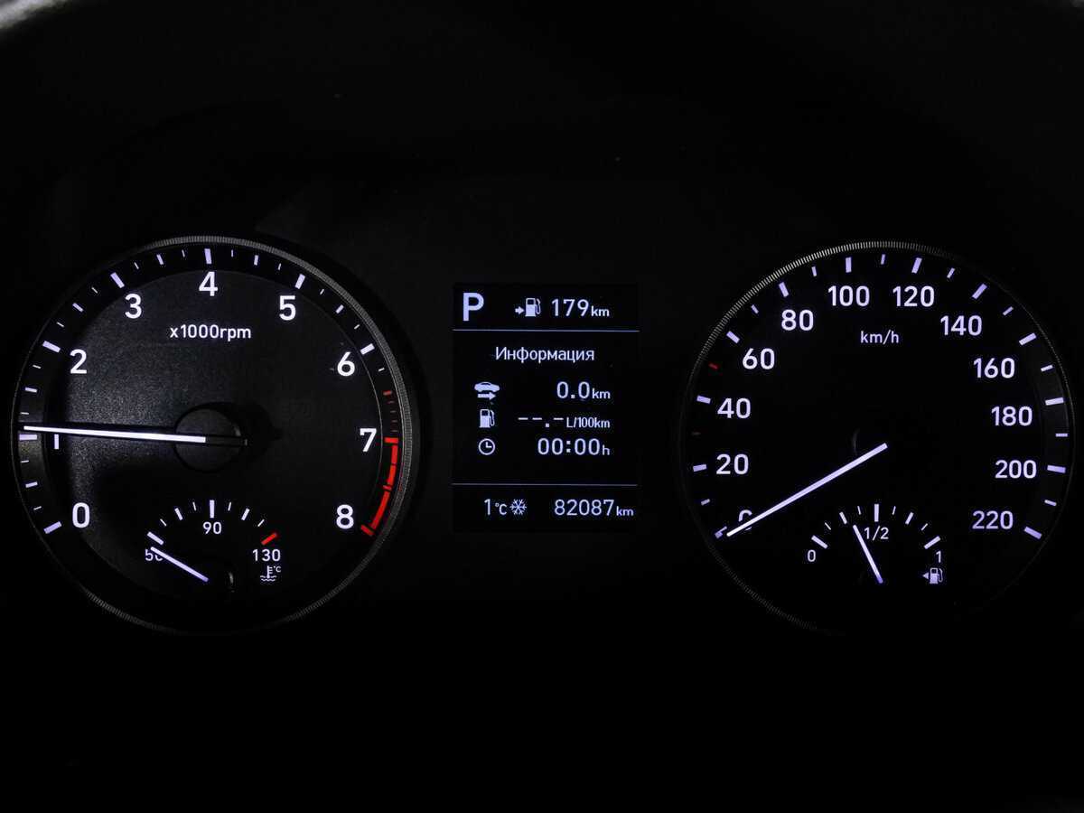 Hyundai Solaris с пробегом — 2017 год. Фото: #16